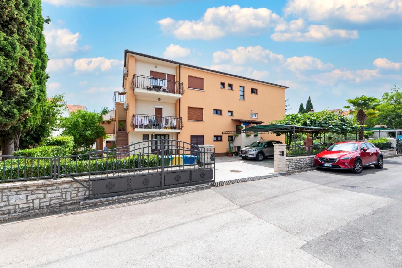Banko Apartments Rovinj Exteriör bild